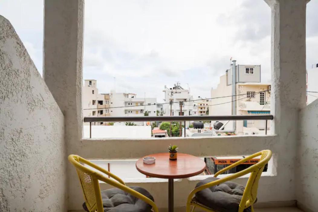 Eleana Apartments Hersonissos (Crete) Exteriör bild